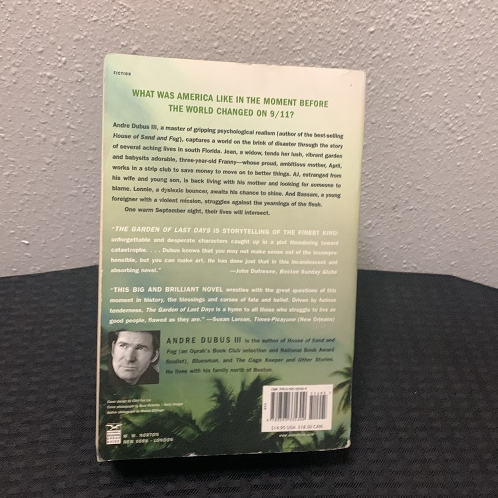 The Garden of Last Days Publisher: W. W. Norton & Company;paper back EUC - Picture 2 of 2